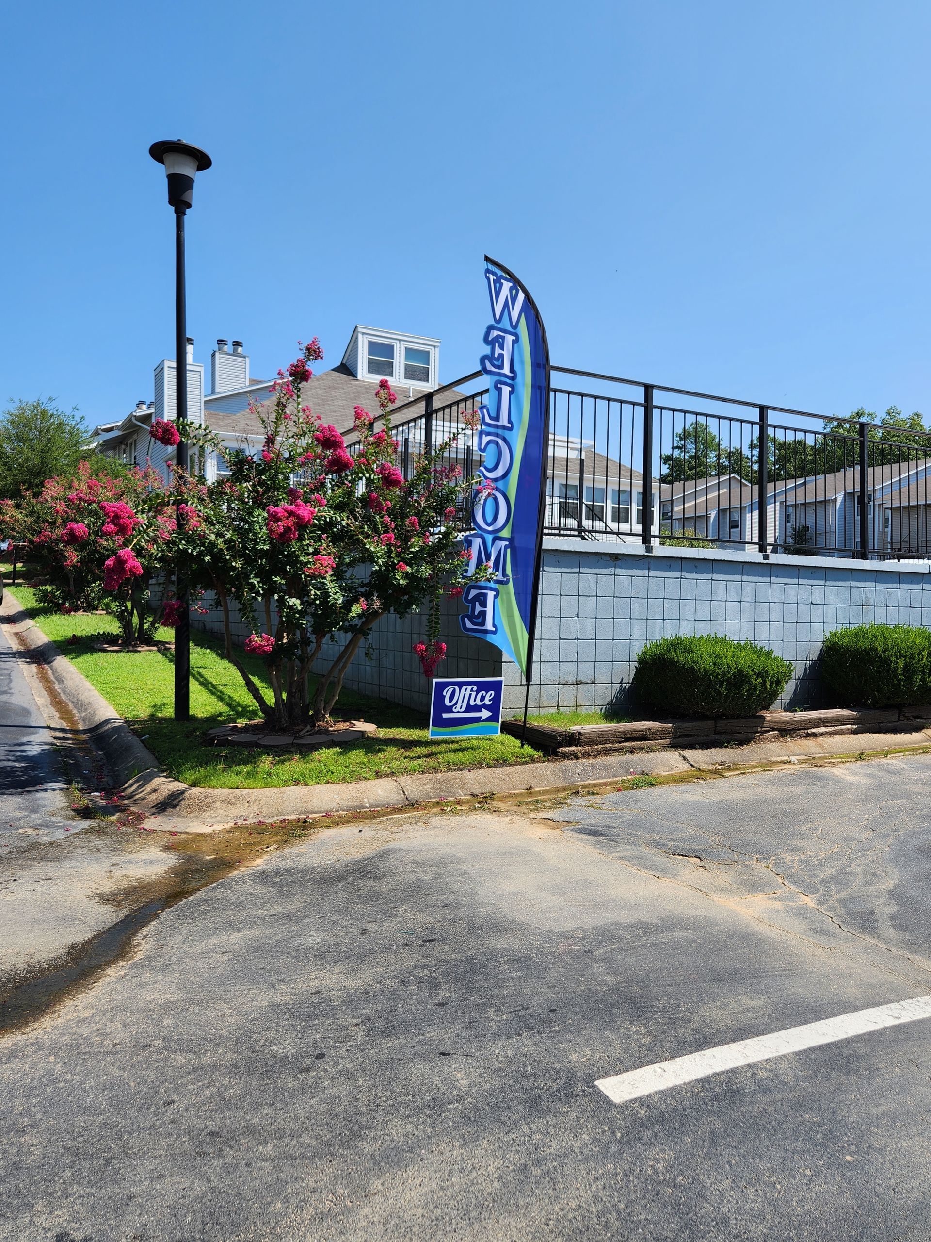 Arbour Apartments Exterior Photo