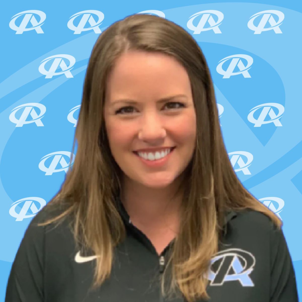 A woman wearing a black shirt with the letter r on it