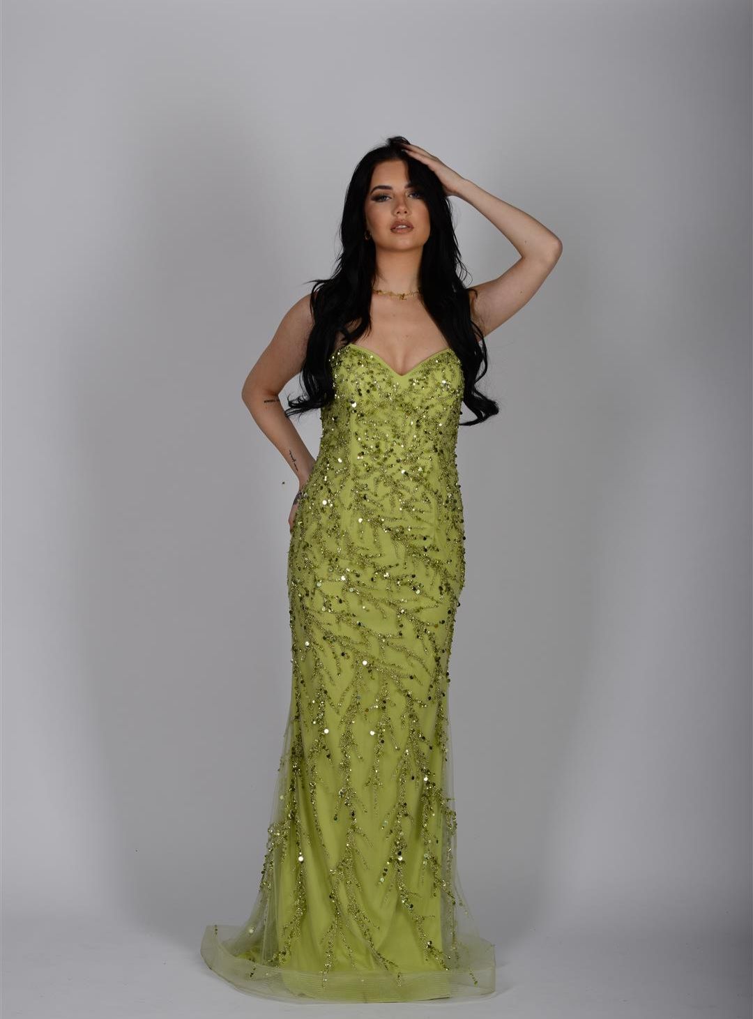 groene, met pailletten bezette jurk 