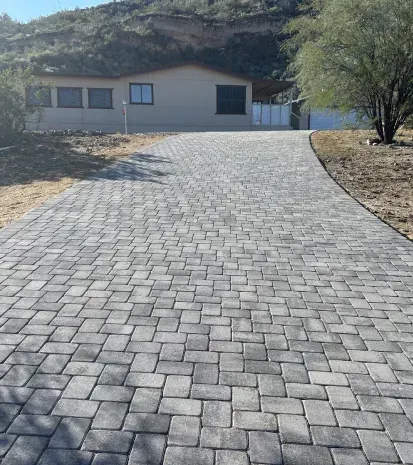 aver driveway in Black Canyon City, AZ
