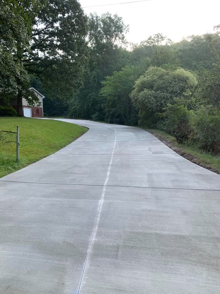 Concrete Driveway — Pinson, AL — Campbell's Paving, Asphalt & Concrete, LLC