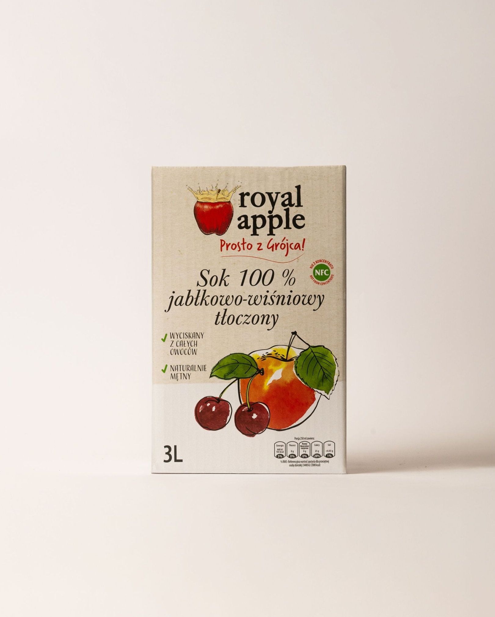 Naturalny sok jabłkowy, bio,fit, zdrowy, odchudzanie, witamina, tłoczony , cold pressd apple juice, healthy, wellnes, weight loss. no preservatives, no sugar added, 100% juice
