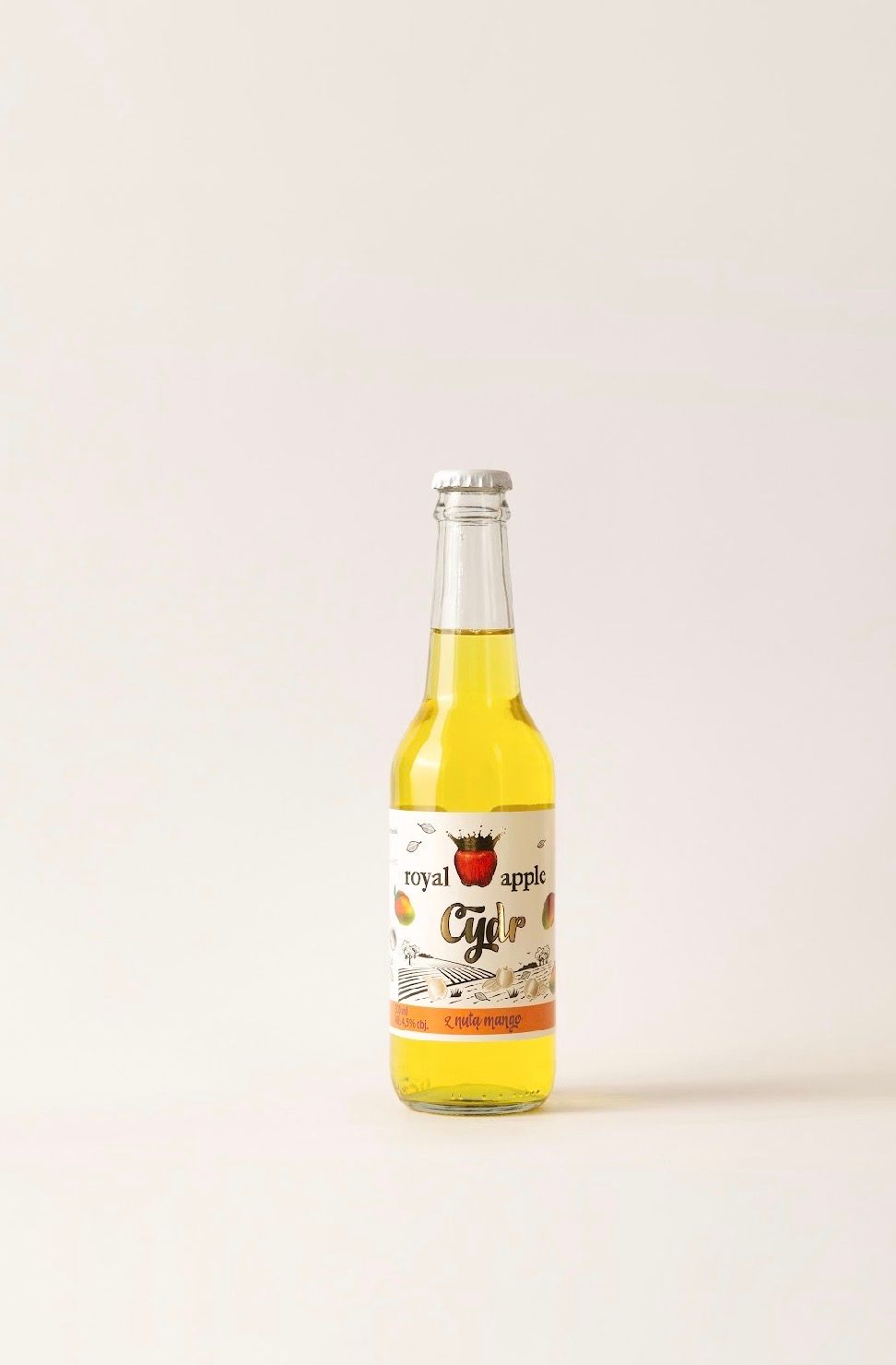 Naturalny sok jabłkowy, bio,fit, zdrowy, odchudzanie, witamina, tłoczony , cold pressd apple juice, healthy, wellnes, weight loss. no preservatives, no sugar added, 100% juice