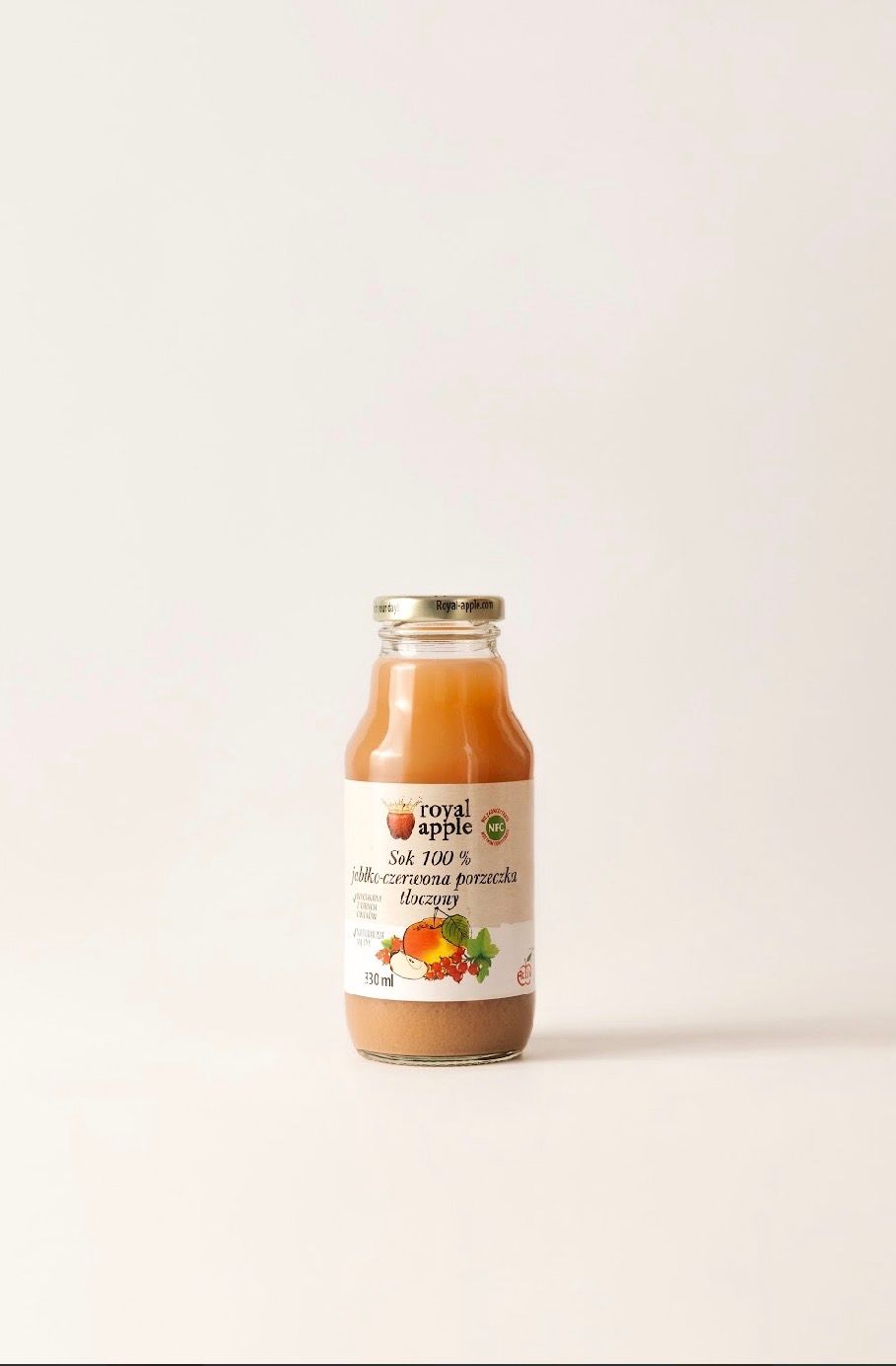 Naturalny sok jabłkowy, bio,fit, zdrowy, odchudzanie, witamina, tłoczony , cold pressd apple juice, healthy, wellnes, weight loss. no preservatives, no sugar added, 100% juice