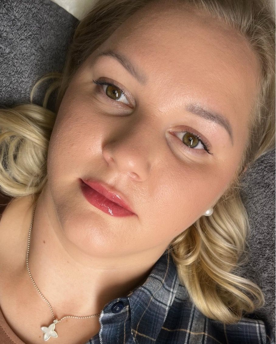 Rebecca Schneeberger Harmony Castle - Permanent Make-up Lippen