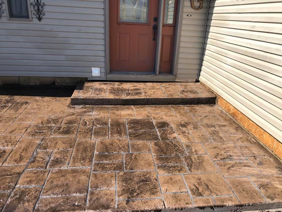 Driveway freshly poured concrete