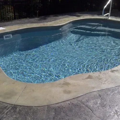 the ariella pool