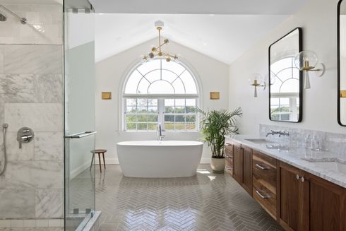 Tile bathroom shower