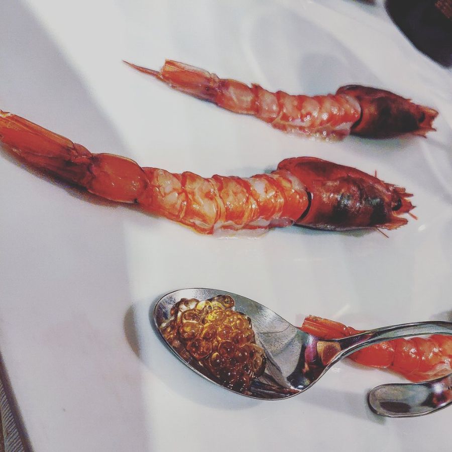 piatto di cucina raffinata a base di pesce