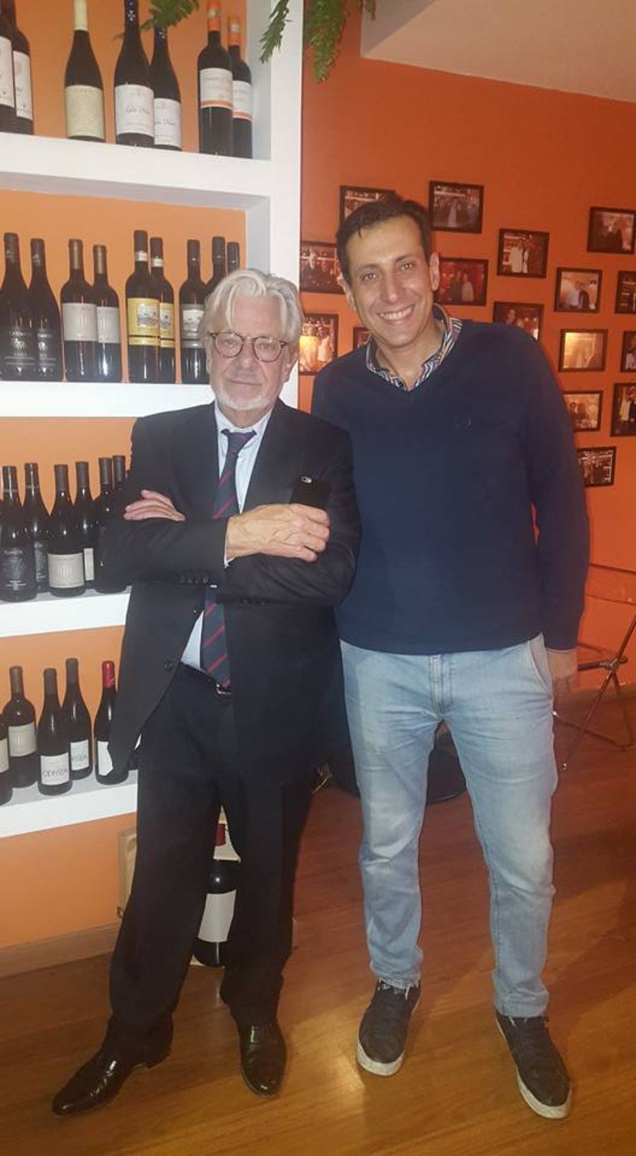proprietario del ristorante con Giancarlo Giannini