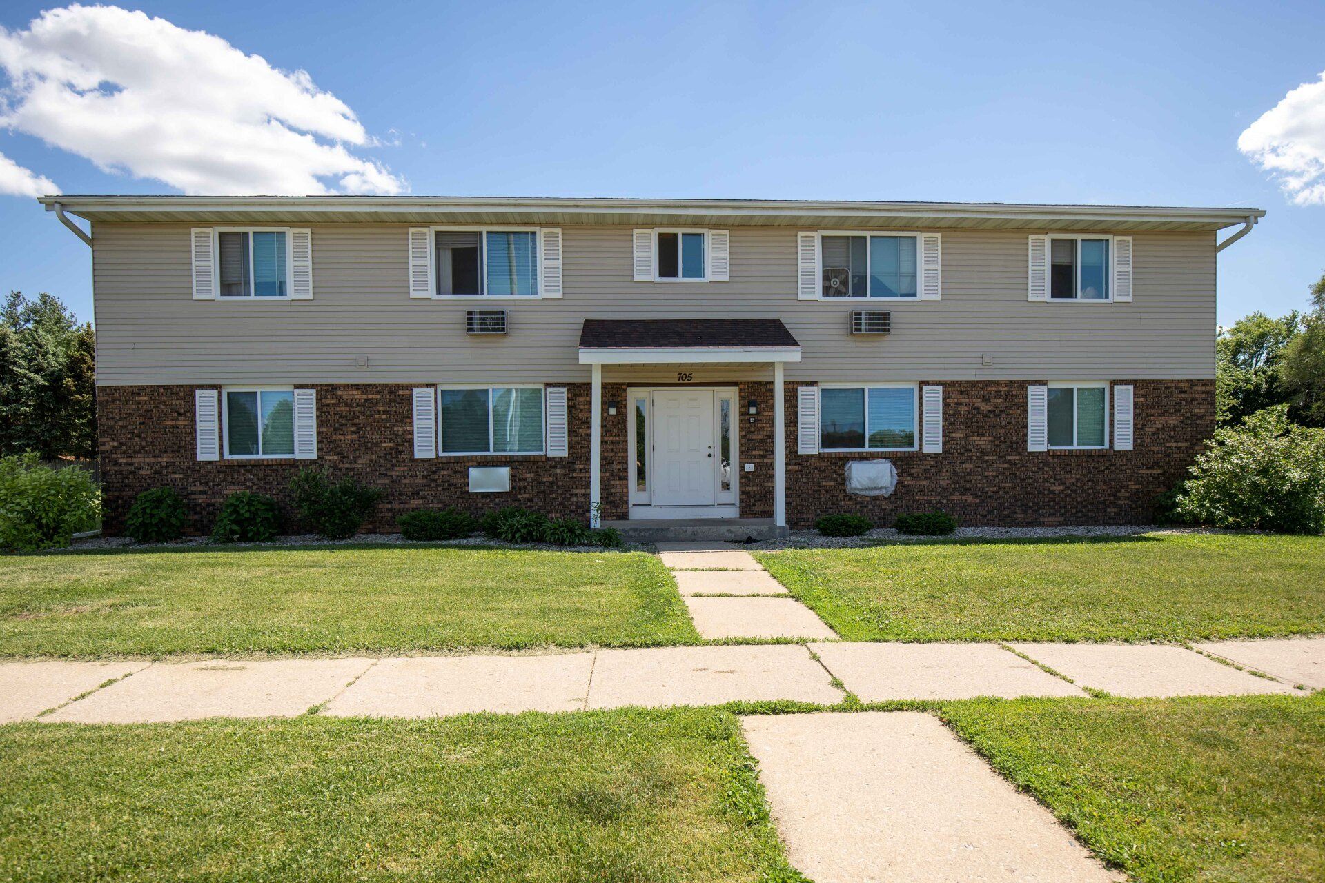 8 Plex apartment building
