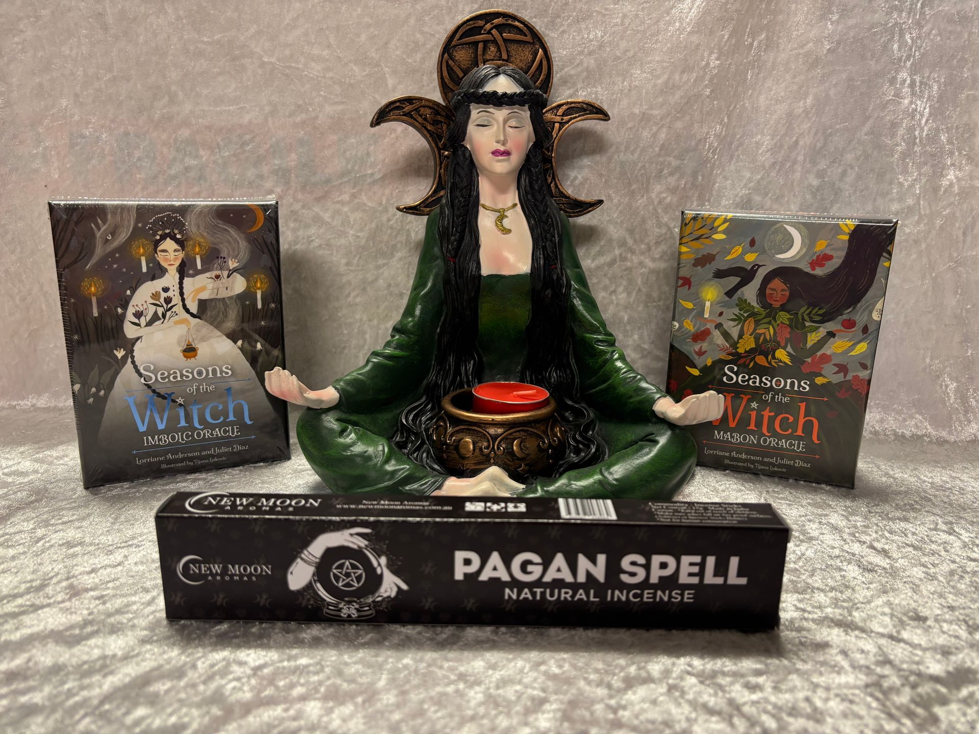 Wicca - Crystal Cauldron Mackay