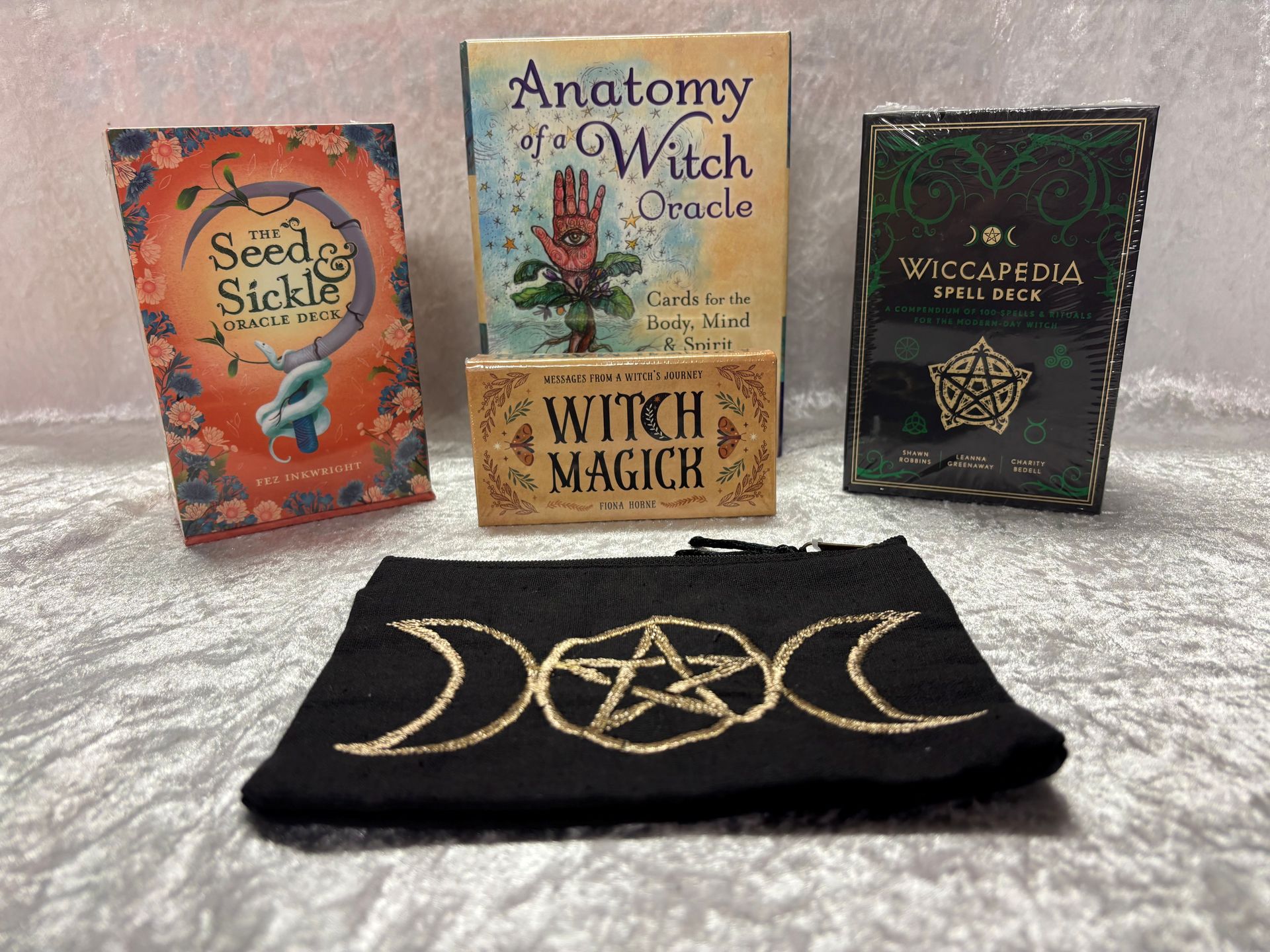 Wicca - Crystal Cauldron Mackay