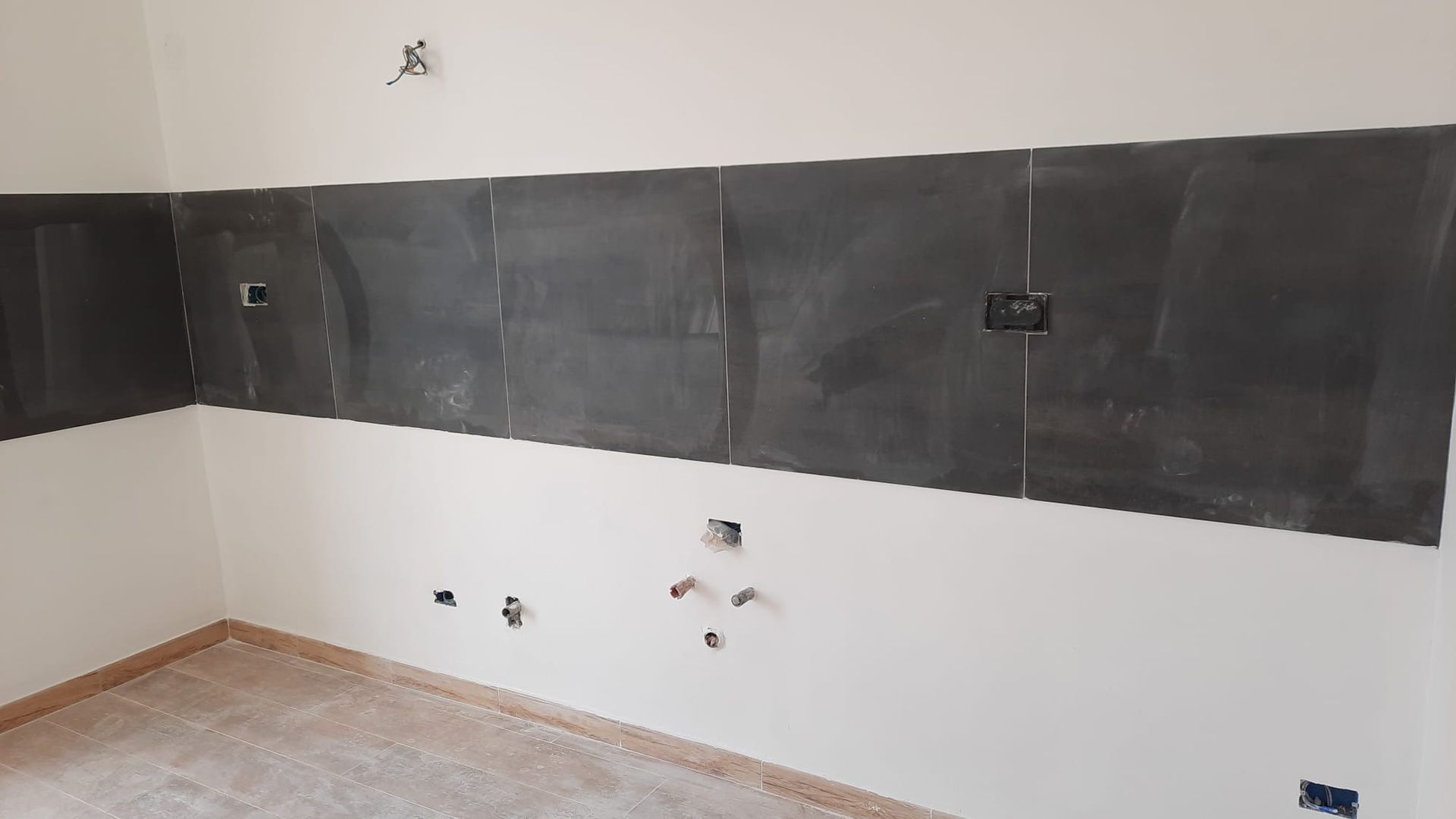 Edil Bullari - ristrutturazione interna chiavi in bagno a Firenze 