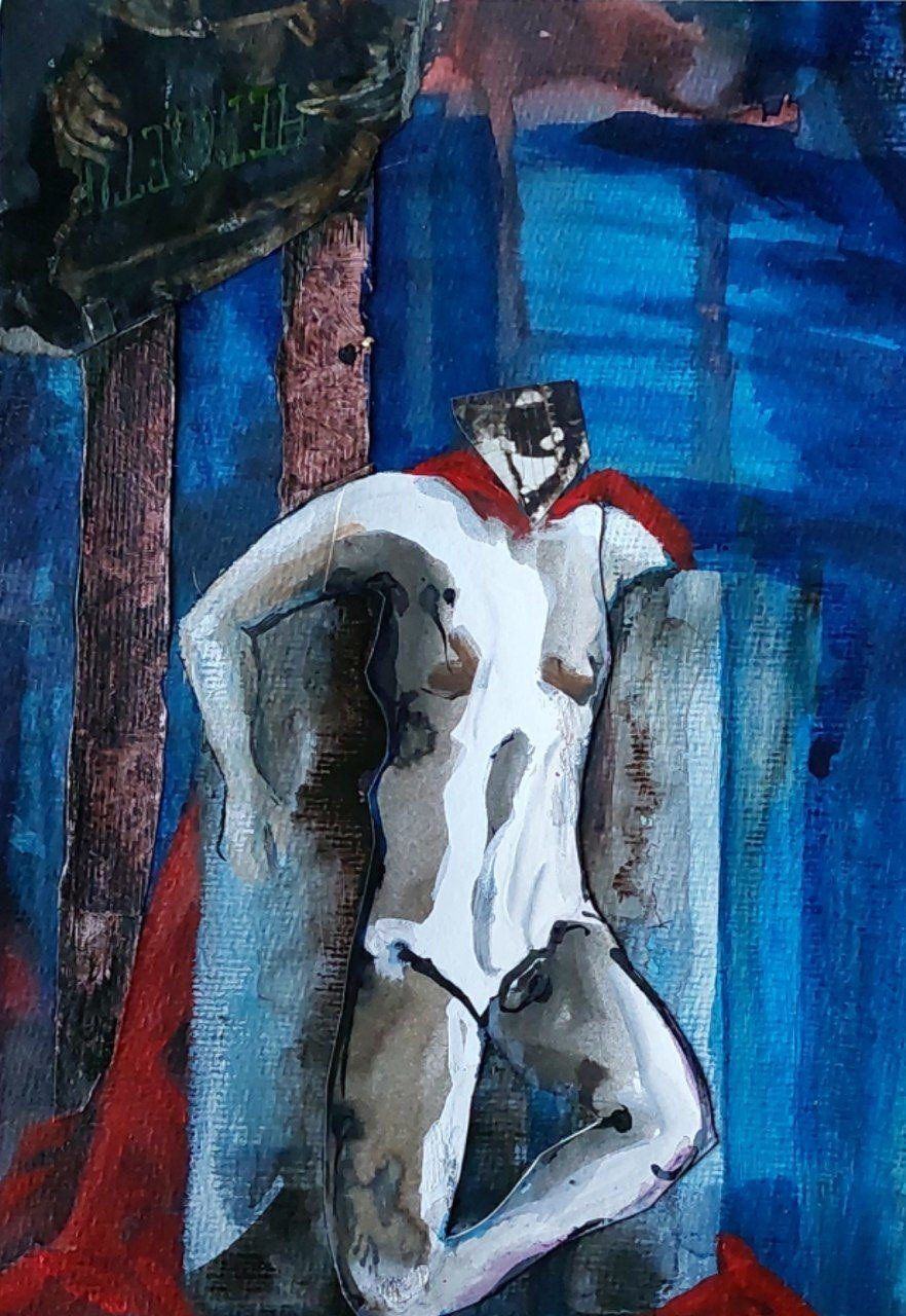 Een aquarel van een  figuur in een wit gewaad en rode cape, zittend tegen een gestructureerde blauw-zwarte achtergrond.