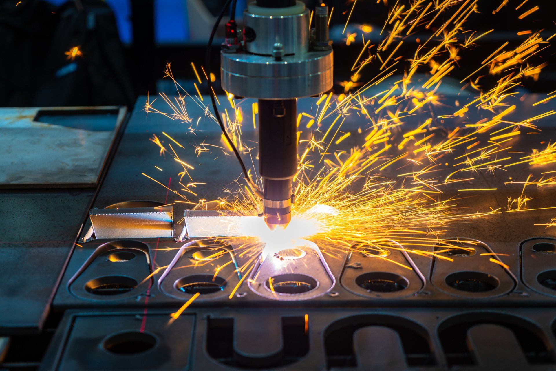 Metals Supplier- Sheet Metal Fabricator- Schorr Metals Orange County CA 714-630-1962