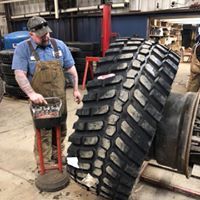 Truck Tire in Skander Tire & Auto Service - Evans City Tire Service