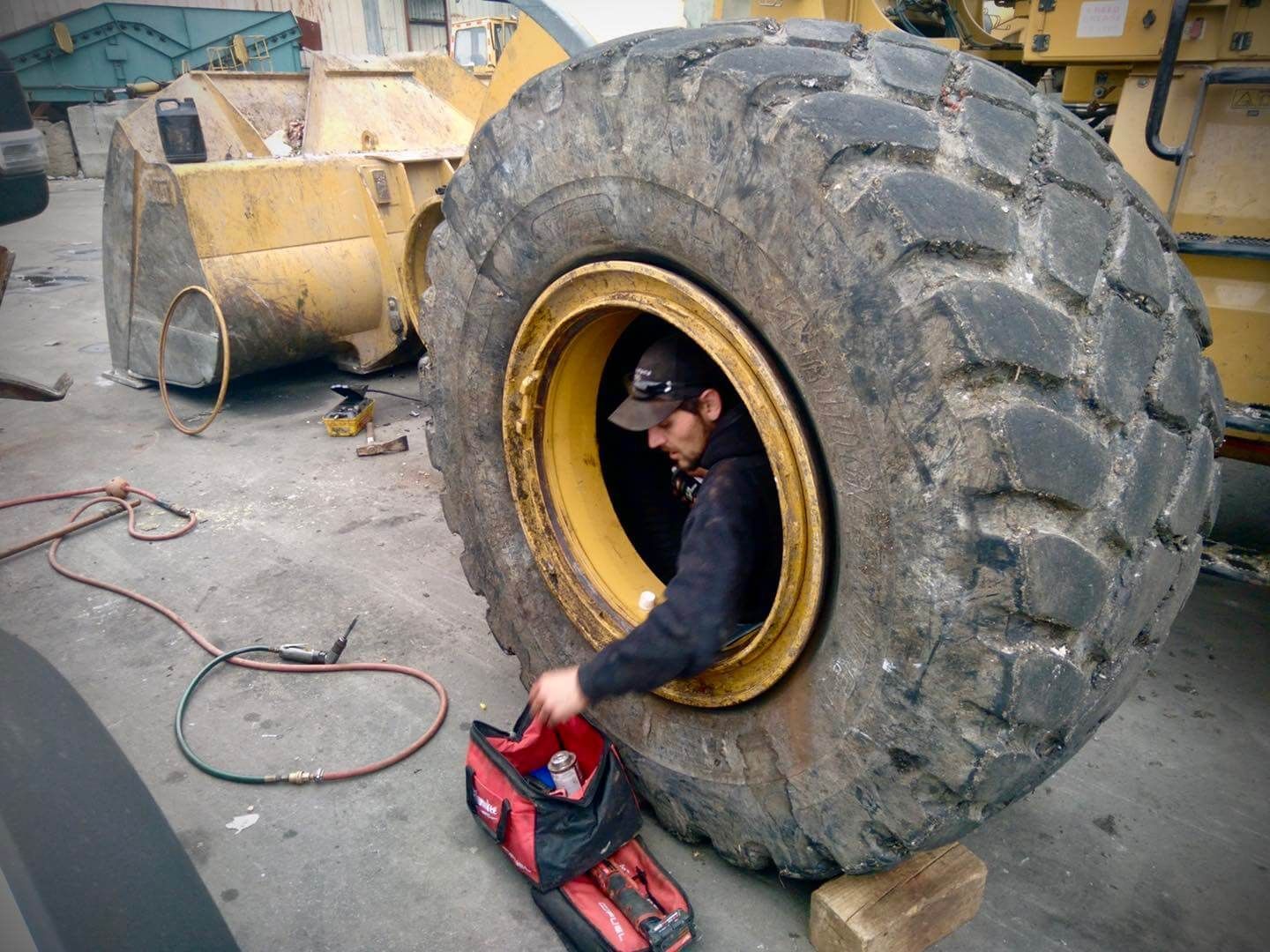 Truck Tire Services in Evans City, PA - Skander Tire & Auto Service
