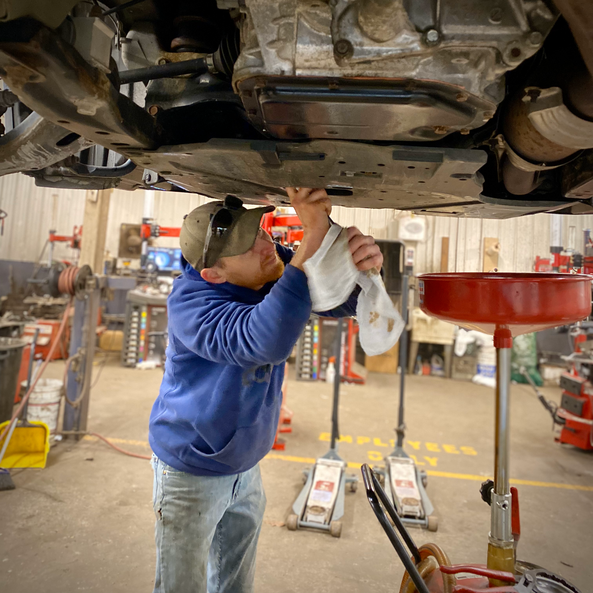 Auto Service Oil Change | Skander Tire & Auto Service
