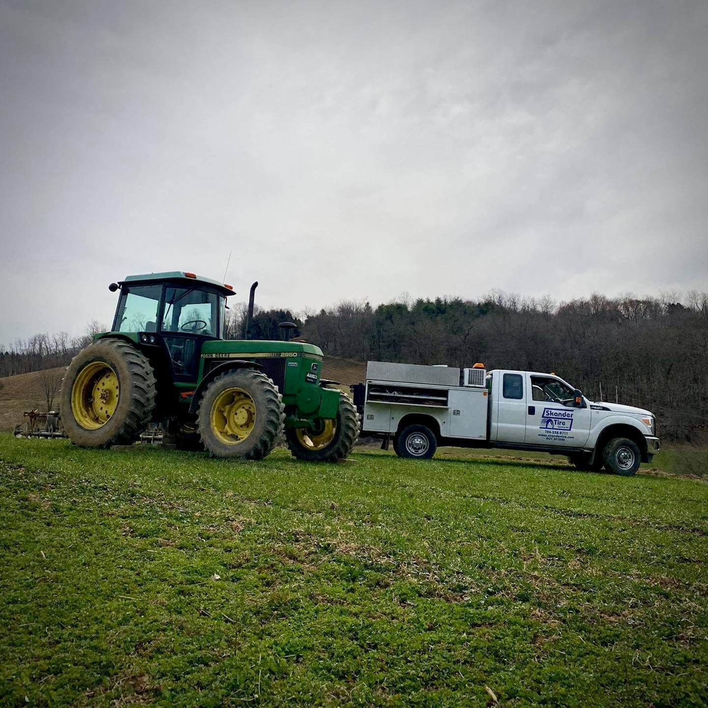 Service Truck of Skander Tire & Auto Service - Evans City Tire Service