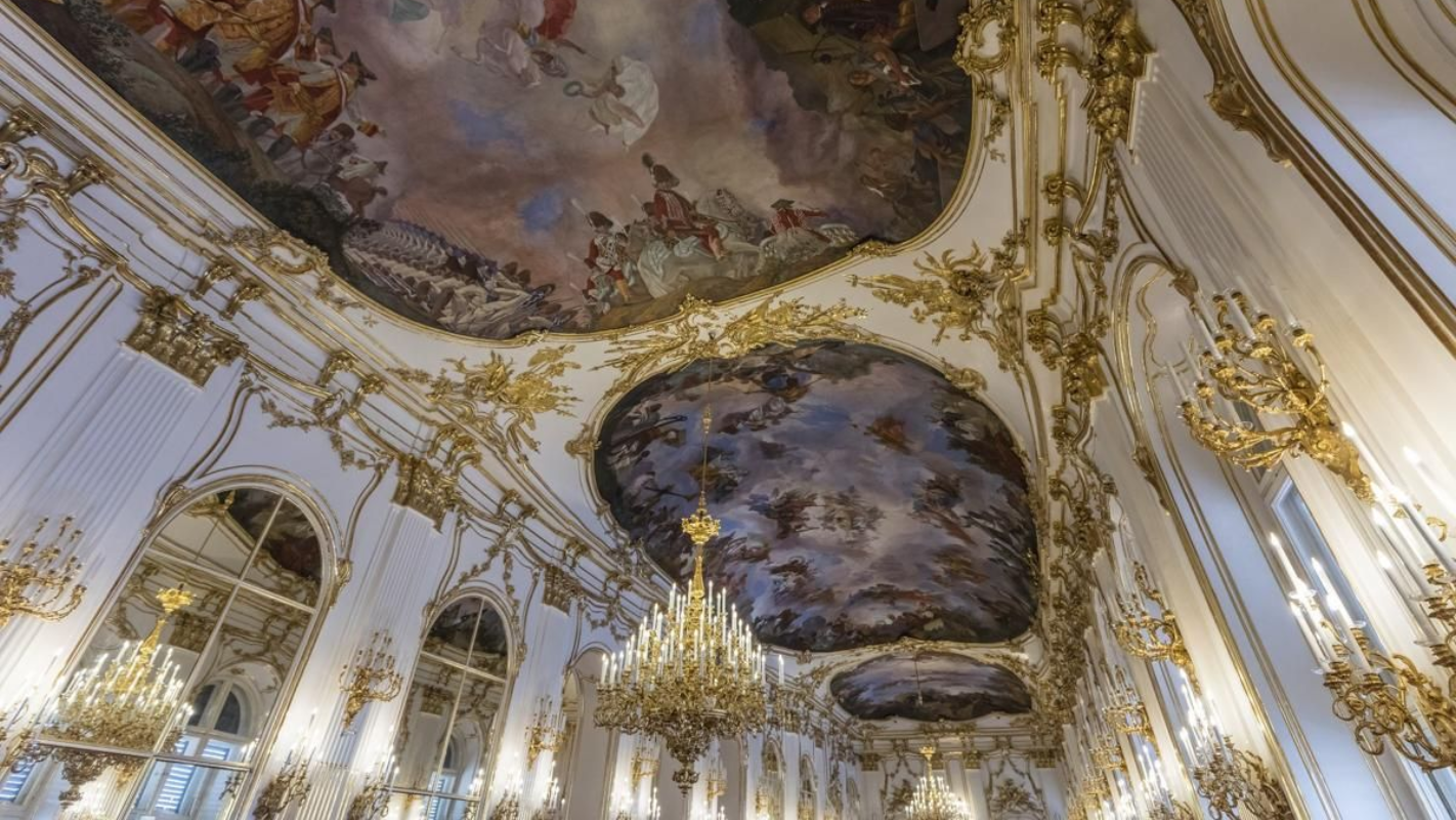 Schönbrunn Palace Great Gallery with chandeliers