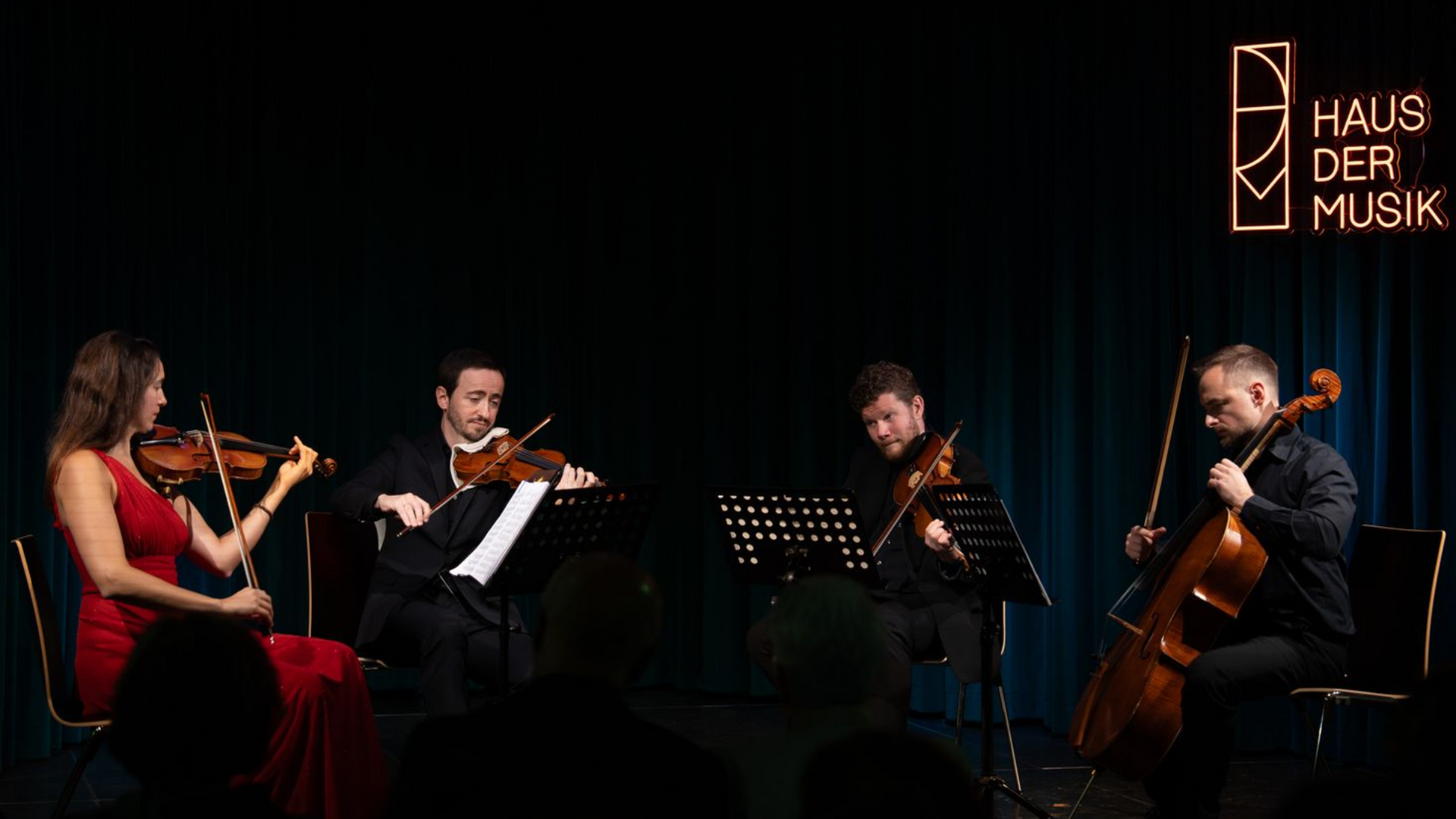 Wiener Klassik Ensemble playing live in Vienna