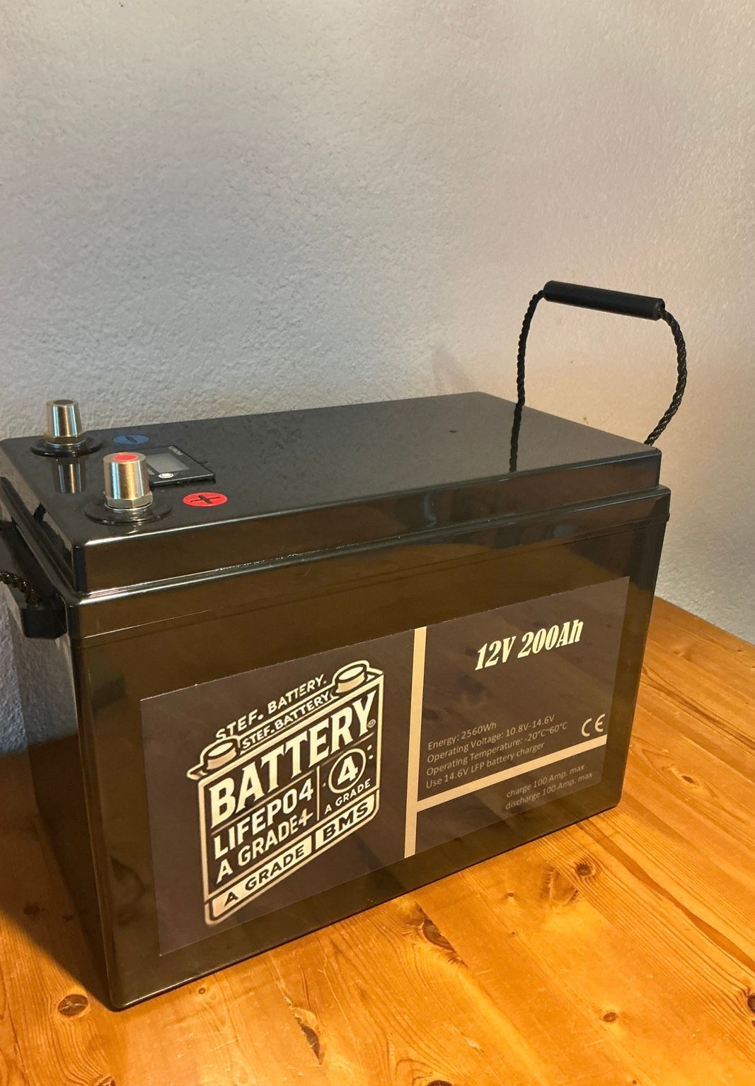 StefBattery 12 volt 200Ah LiFePO4 accu met standaard BMS