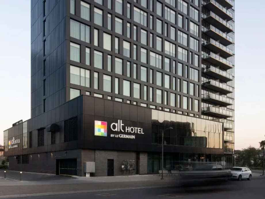 Riverside Boutique Hotel exterior