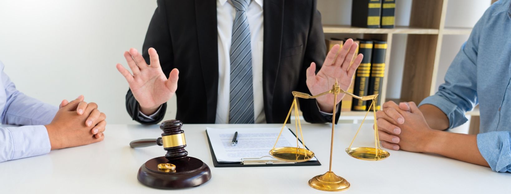 How to Avoid or Resolve Estate Battles Between Siblings