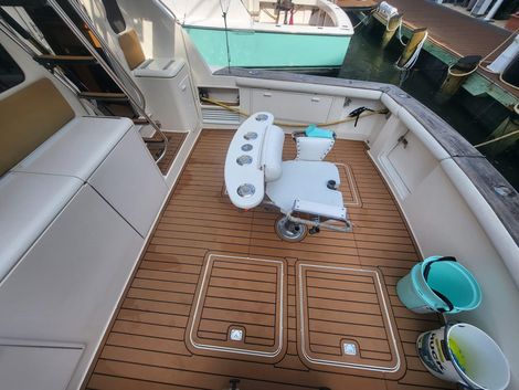 The deck of the 30 Deep