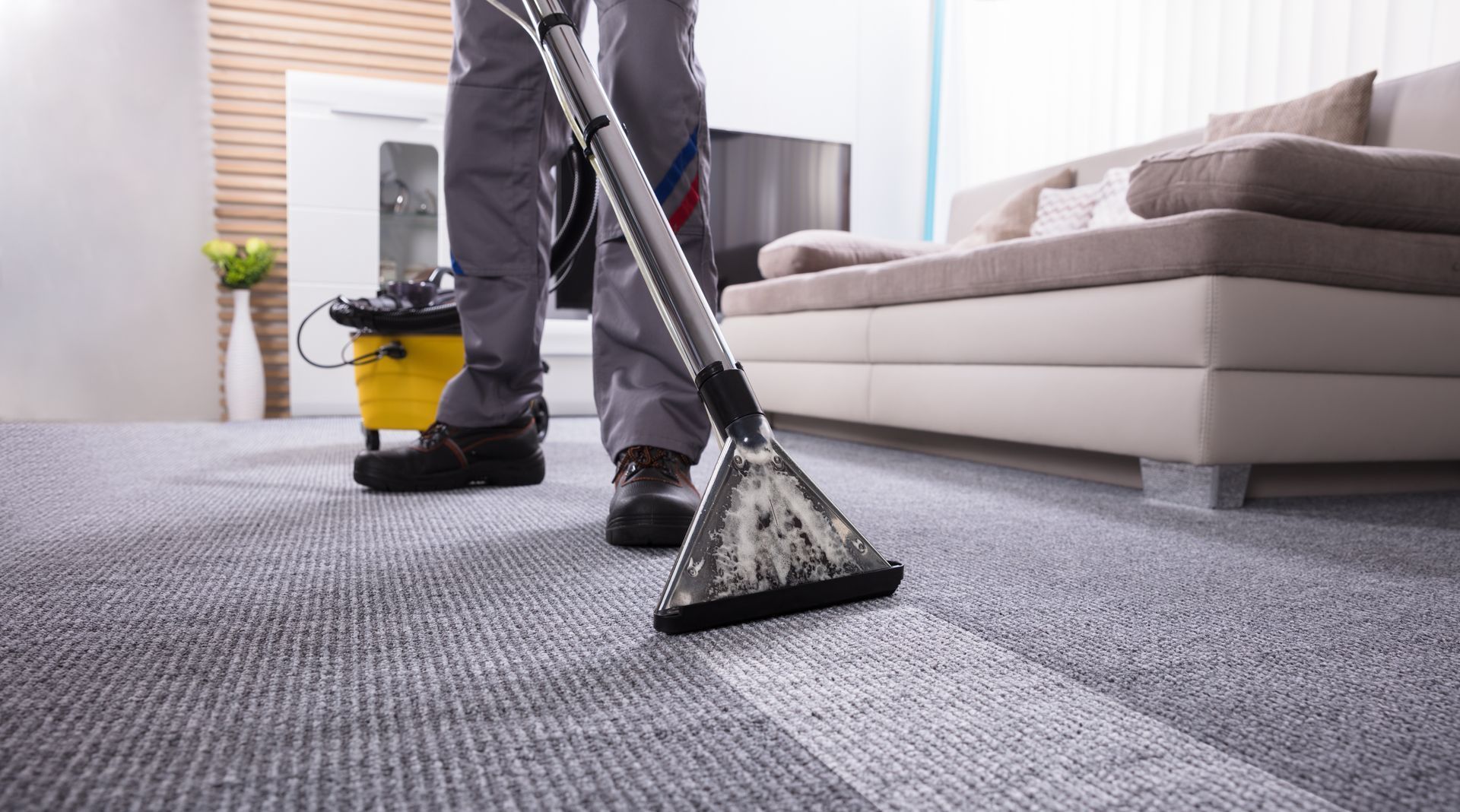 commercial carpet cleaning