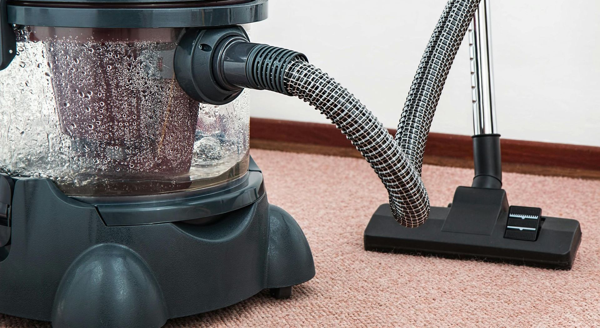vacuum cleaner