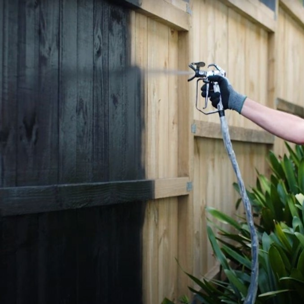 Customer Guarantee stamp of approval for all our exterior cleaning and painting services