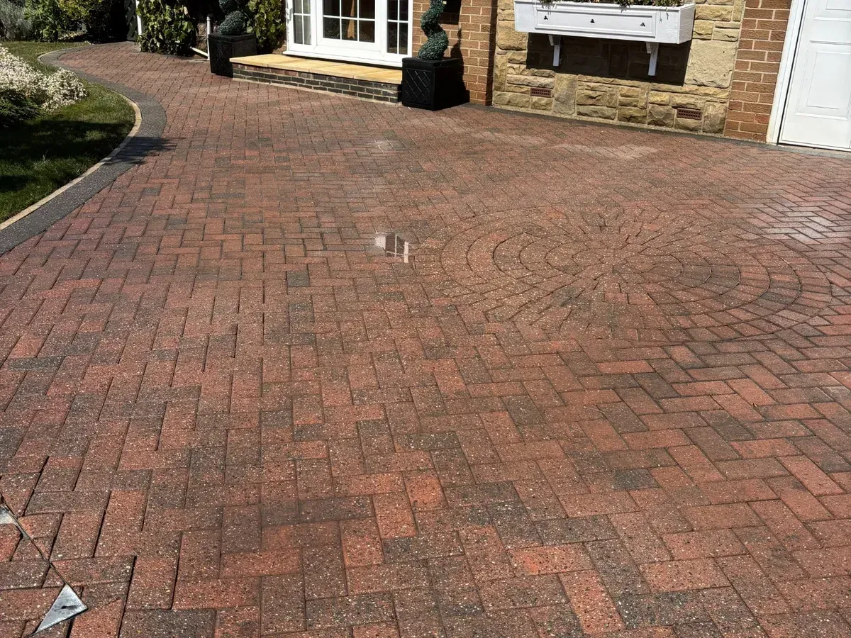 Customers driveway cleaned and re-sanded at a property in Hull