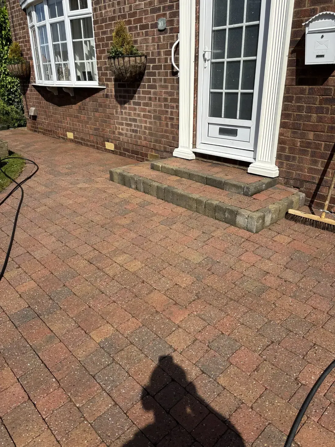Block paved driveway after cleaning by Hedon Exterior Cleaning