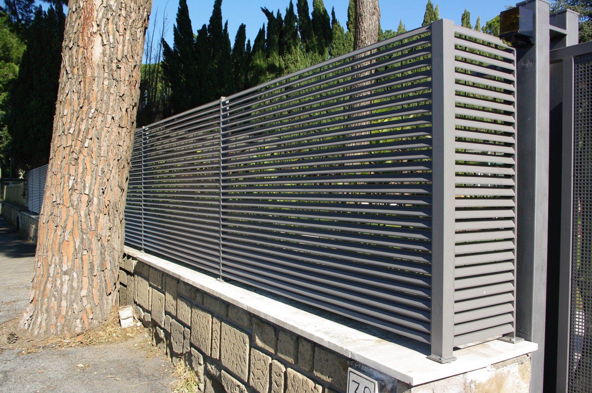 grate in ferro