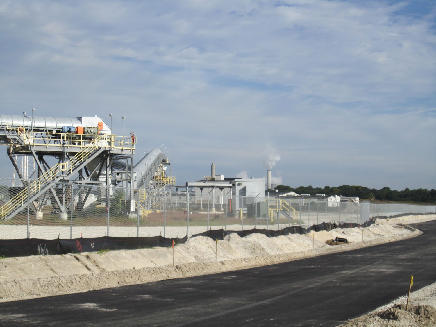 Chain Link Fence With Barb Wire Jacksonville, FL Newsom Fence