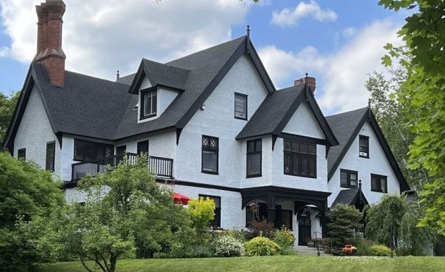 Manor House Bed & Breakfast