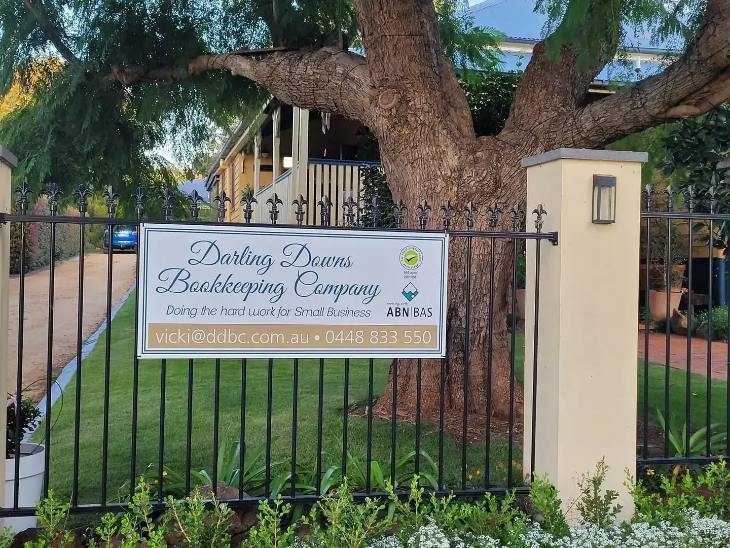 Team Preparing of Year-end Report — Darling Downs Bookkeeping Company in Toowoomba City, QLD