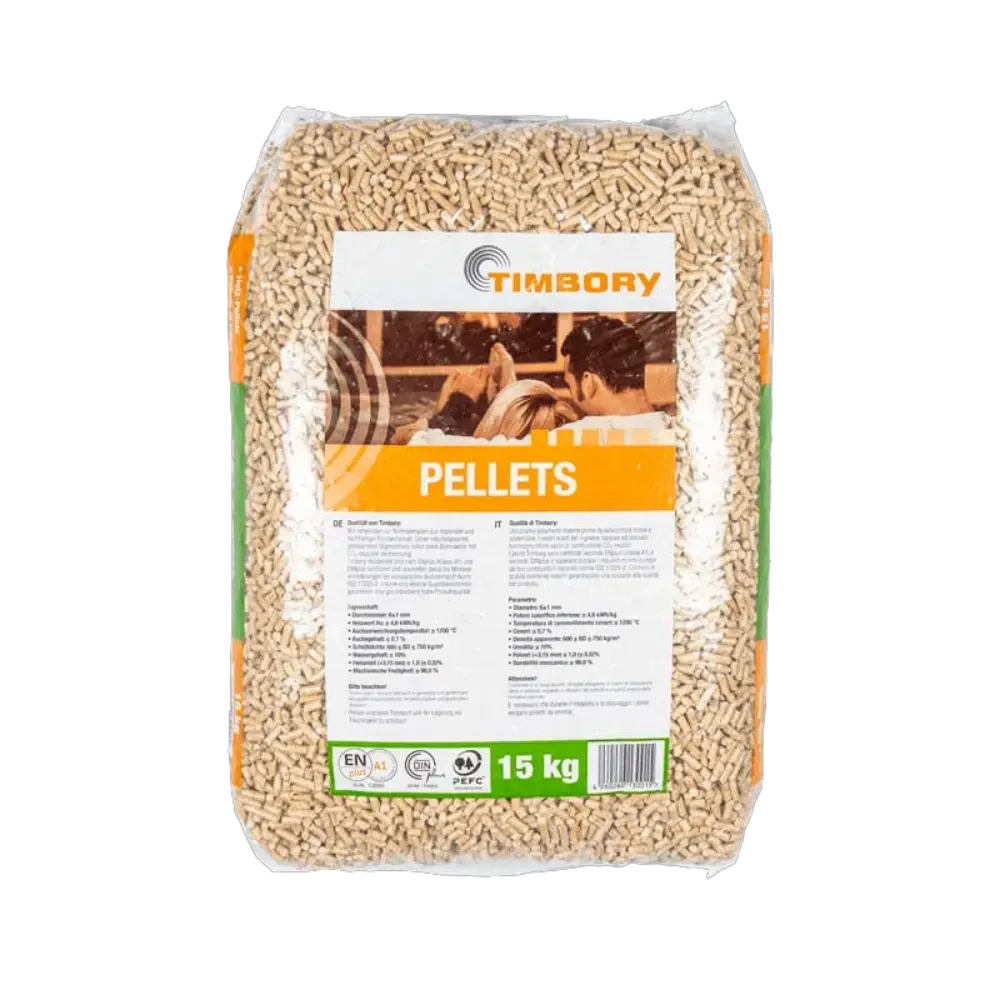 Un sacco di plastica trasparente da 15 kg di pellet di legno Timbory per riscaldamento, con etichetta recante i dettagli del prodotto e il marchio.