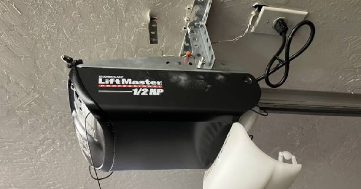 Change Code on LiftMaster Opener | Fix n Go Garage Door Repair | tx