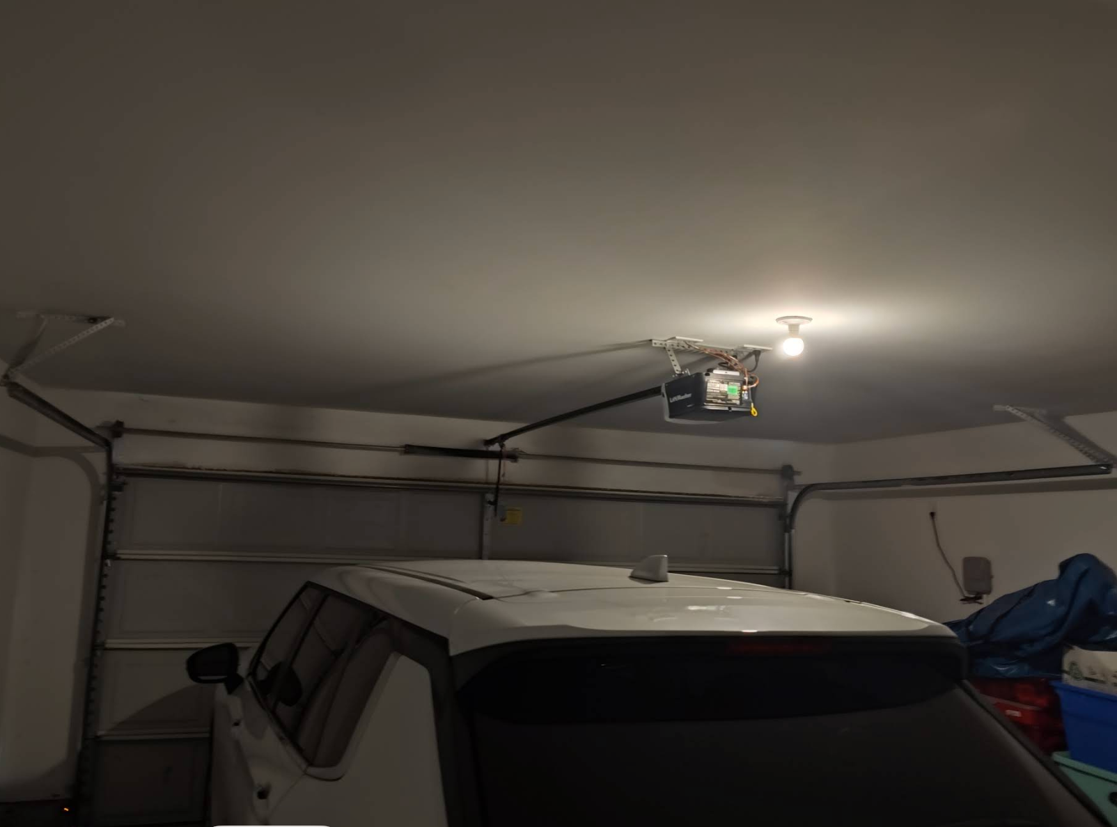 Fix N Go garage door repair and installation at a Conroe, TX home