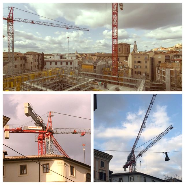 Un collage di tre immagini di un cantiere edile