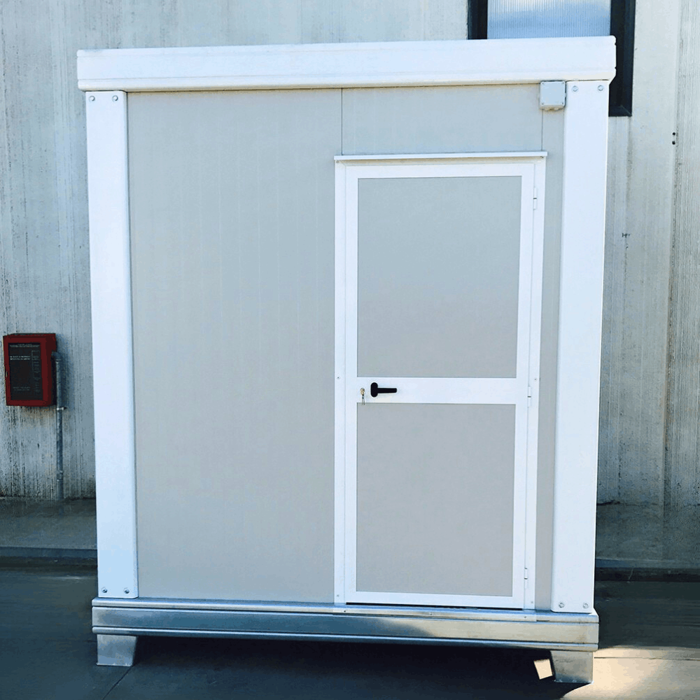 WC prefabbricato monoblocco in cantiere
