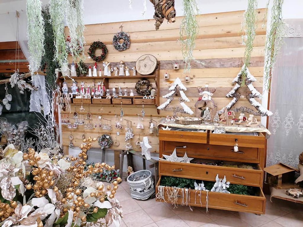 complementi e oggetti per il Natale