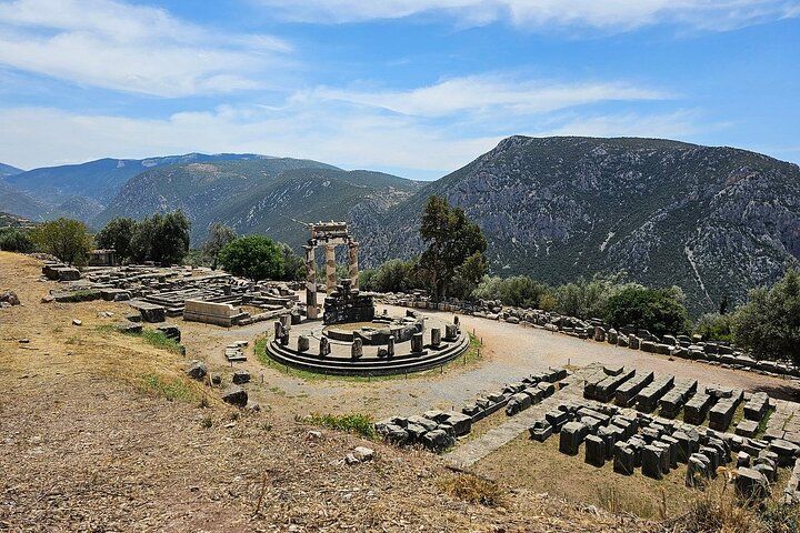 delphi private tour from athens