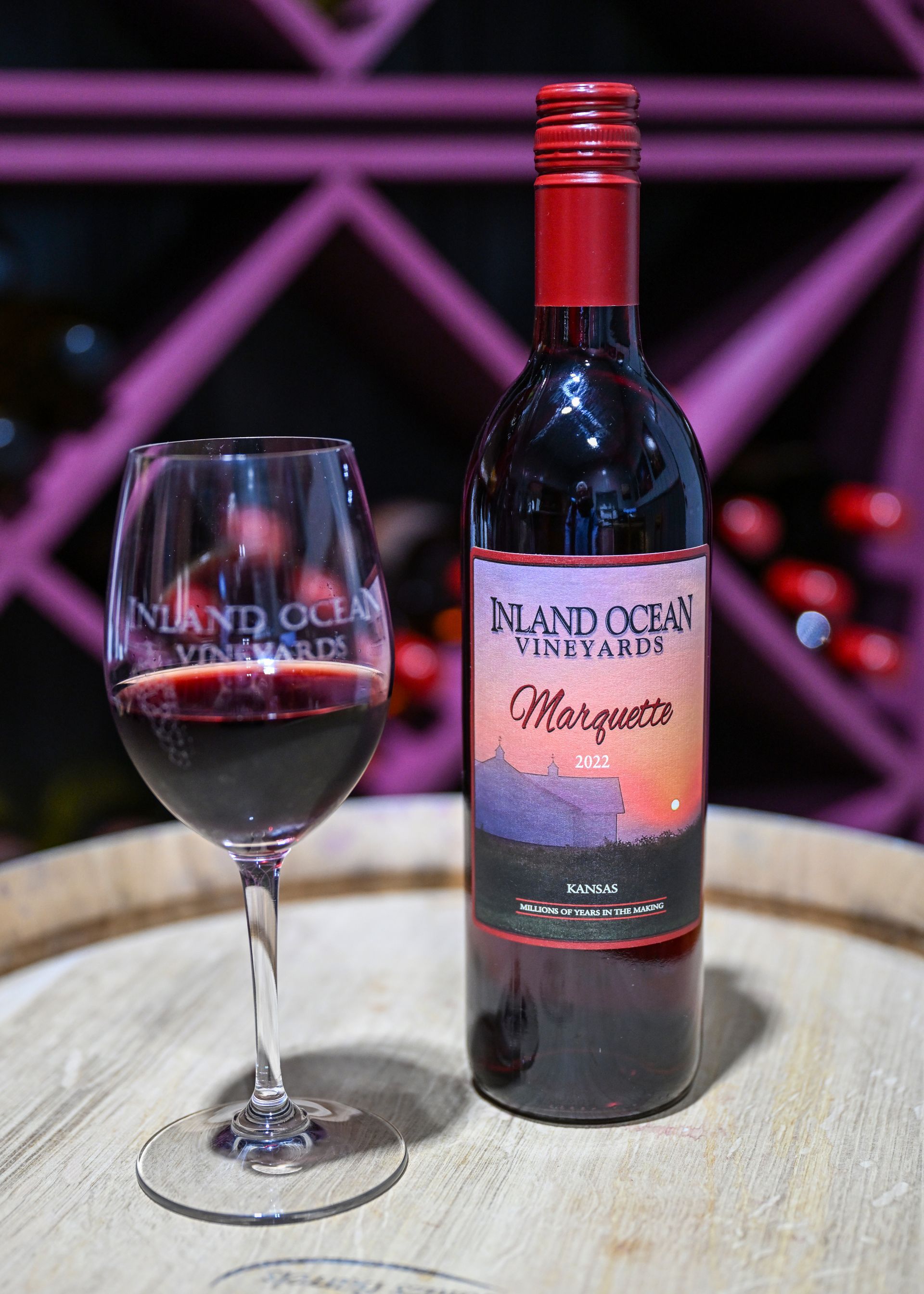 marquette wine inland ocean vineyards hutchinson ks, Kansas Wine