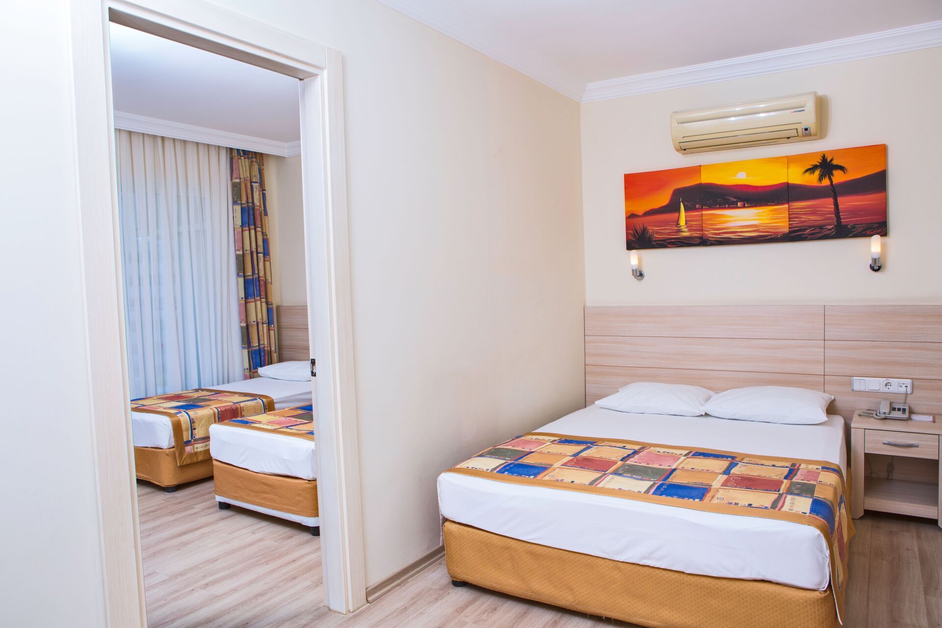 Gardenia Beach İki Odalı Aile Odası