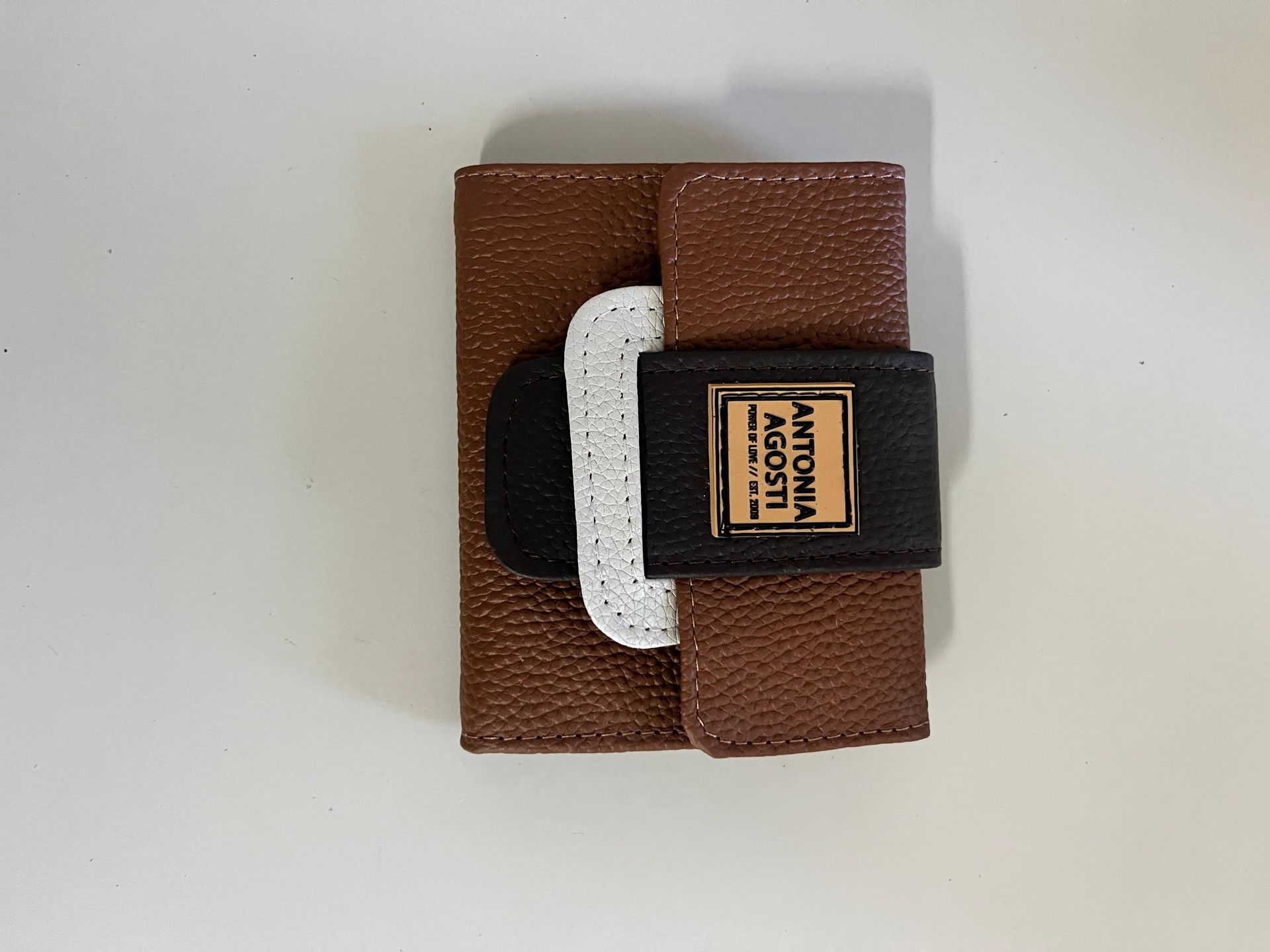 Billetera Jordania suela y choco