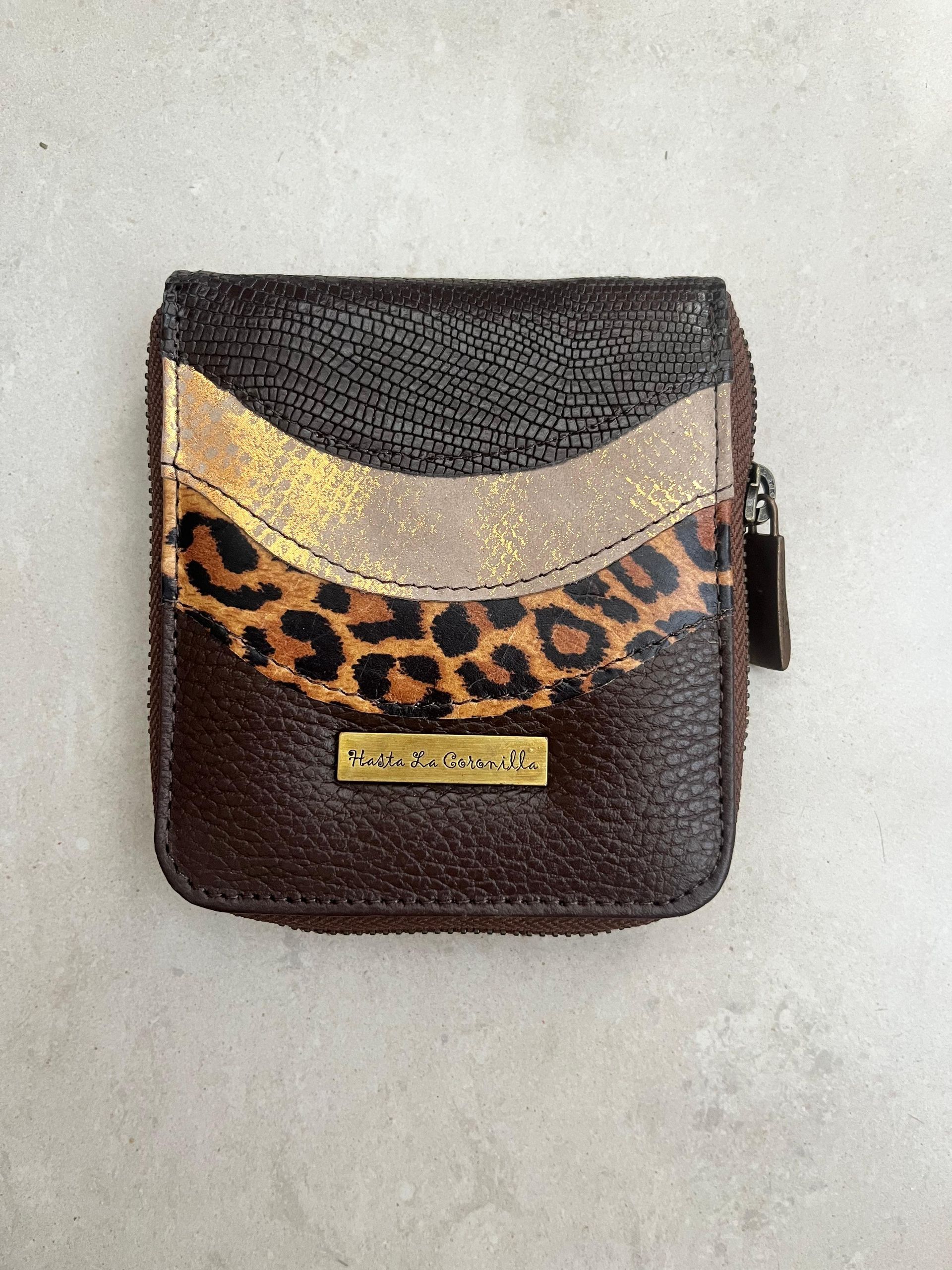 Billetera Mini chocolate con print